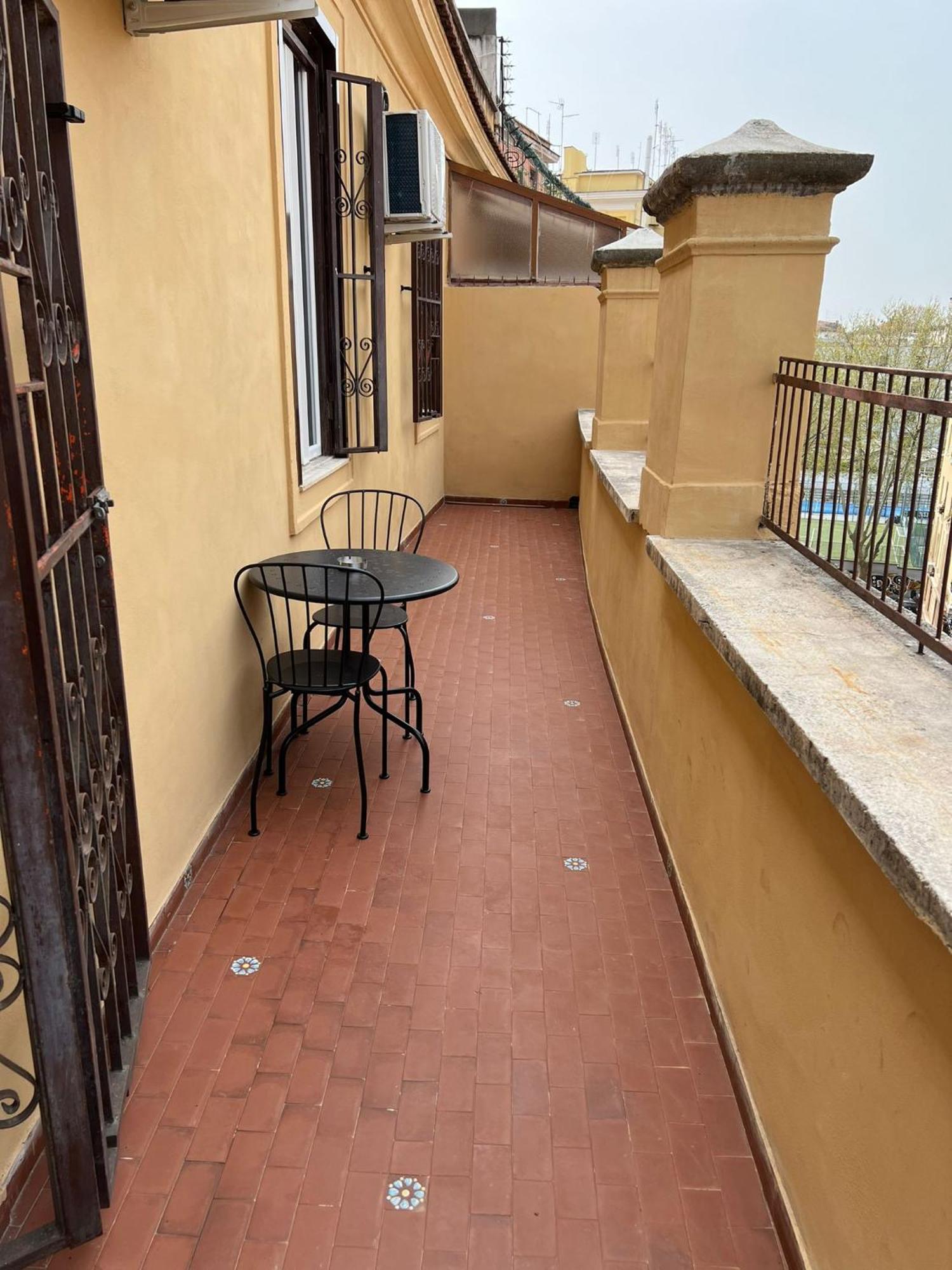 Luciano San Giovanni Guest House Rome Bagian luar foto